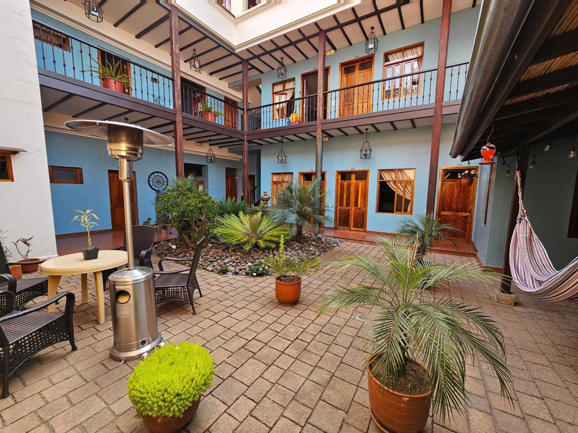 Casa Hibiscus Boutique Hotel 昆卡 外观 照片